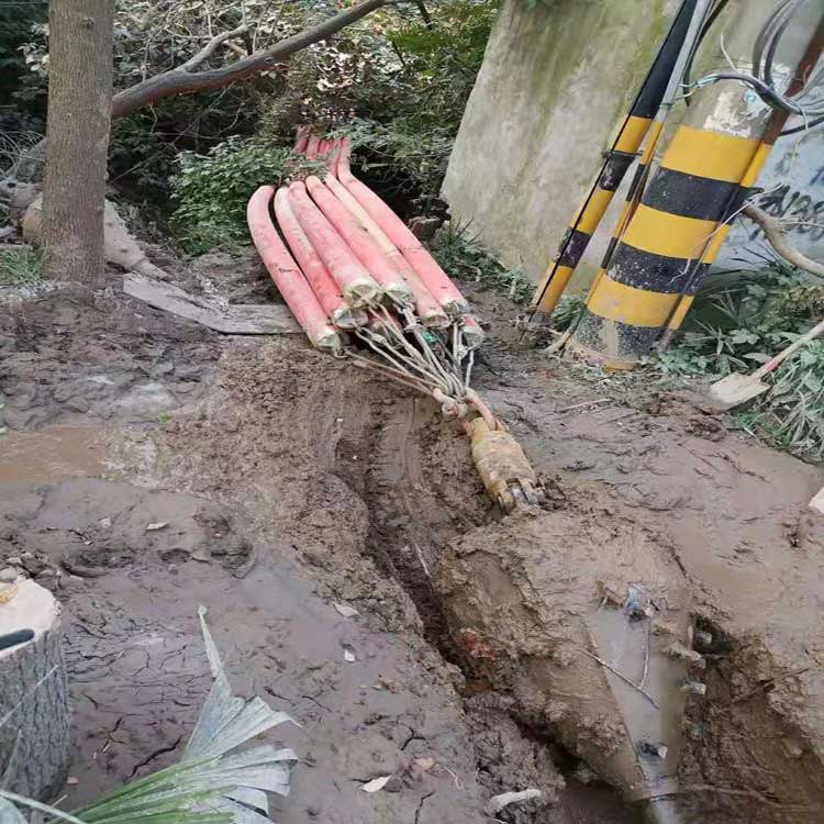 崇明矿井拖拉管